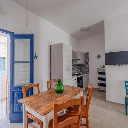 2 * Torre San Gennaro